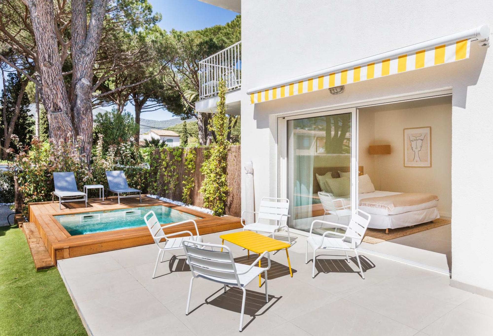 Belle Vue Hotel Cavalaire-sur-Mer Exterior foto
