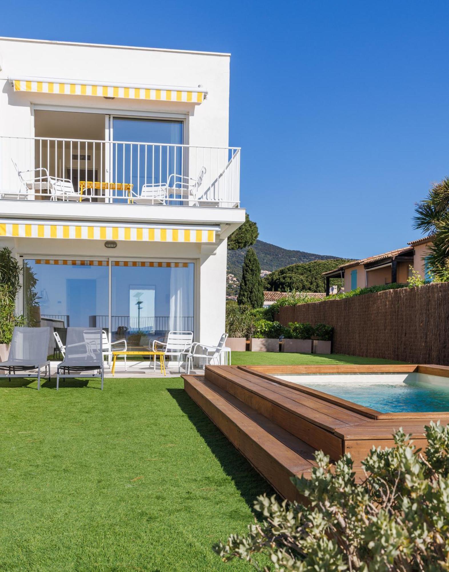 Belle Vue Hotel Cavalaire-sur-Mer Exterior foto