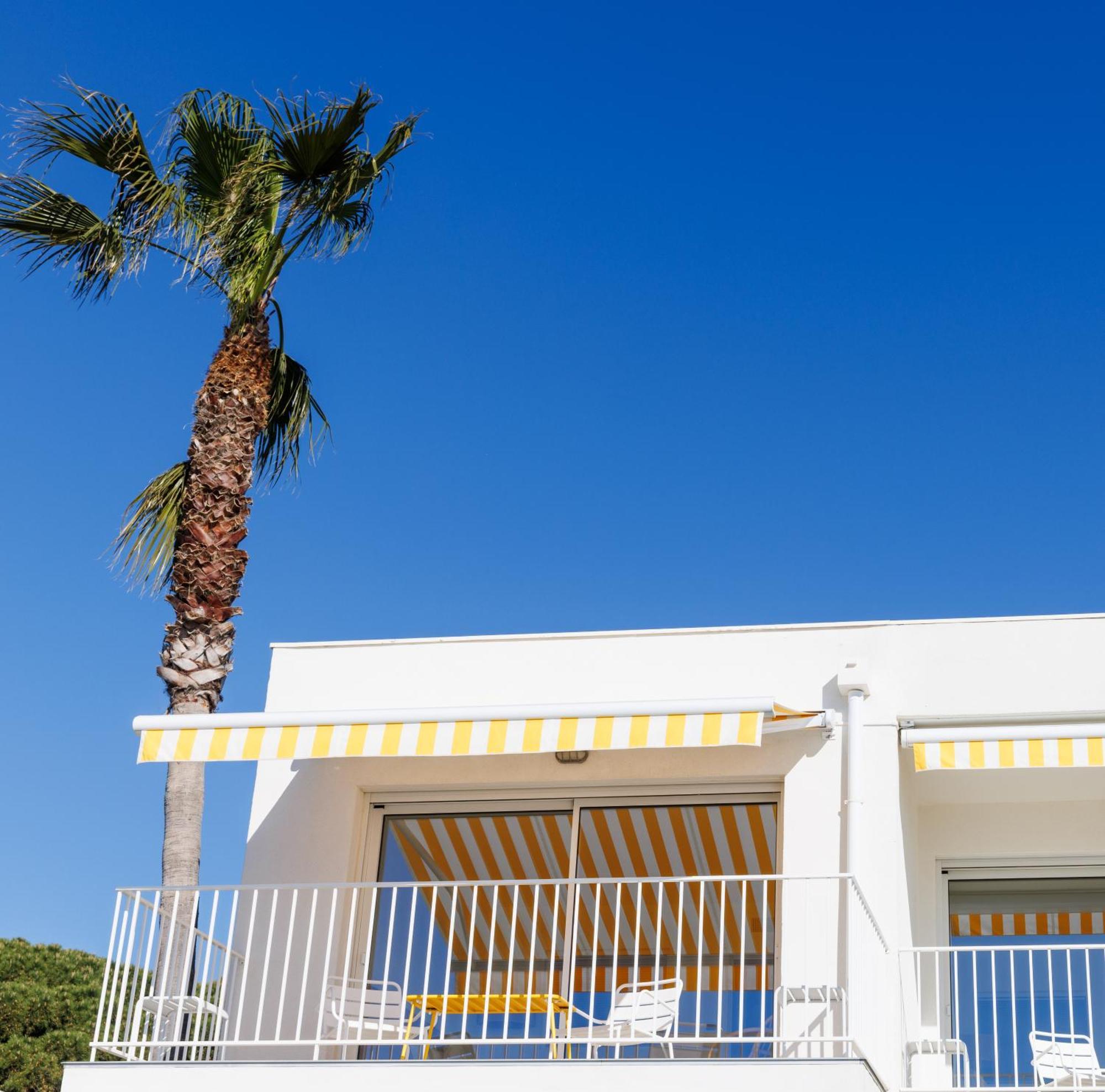 Belle Vue Hotel Cavalaire-sur-Mer Exterior foto